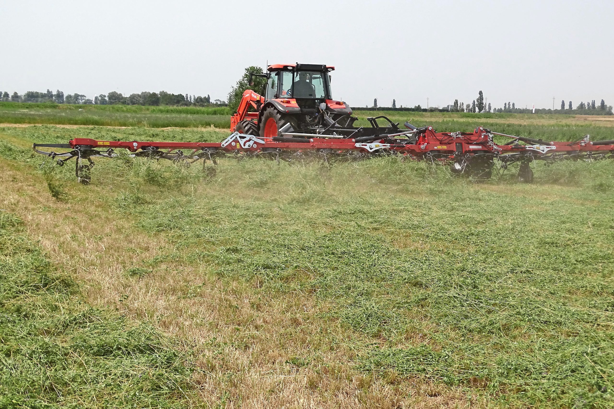 Vicons nieuwe topmodel schudt tot 15,6 meter werkbreedte.