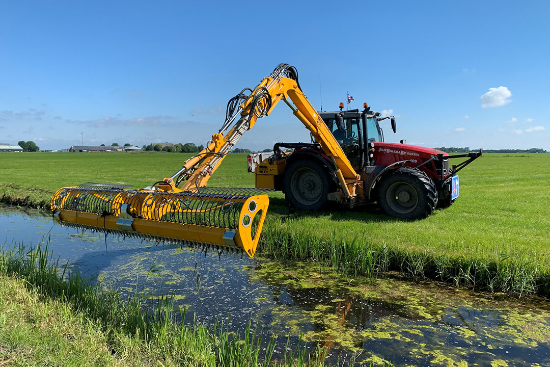 Rema Environmental Machinery uit Ferwert (Fr.) heeft een faunavriendelijke maaikorf gebouwd met een open kooiconstructie. - Foto's: Rema Environmental Machinery