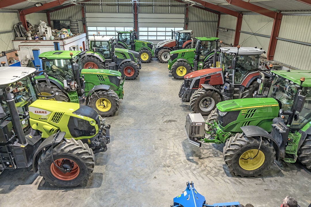 Deze bandendrukwisselsystemen zijn getest: Claas CTIC 2800; HR Agrartechnik ISOfill; Fendt Variogrip; John Deere PTG Airbox/Drive 2L; PTG RDS/radial 2L + Airbox/Drive 2L + V2000 AS;  Steuerungstechnik StG Reifenregler; Rottmann Speedfill 5500; Terracare RDRST-2A. – Foto: Stefan Tovornik