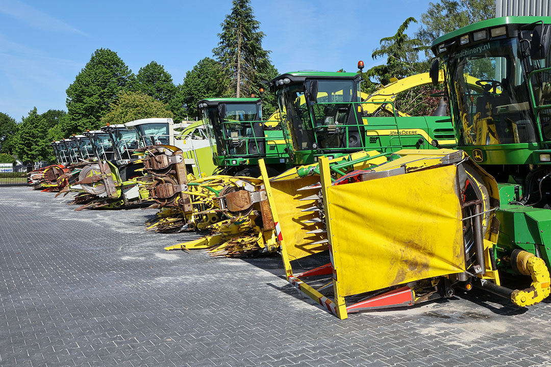 AM Machinery in Horst (L.) is gespecialiseerd in de wereldwijde handel in gebruikte hakselaars. De fabrikant heeft een revisieprogramma voor zelfrijdende hakselaars: Harvester Guard.