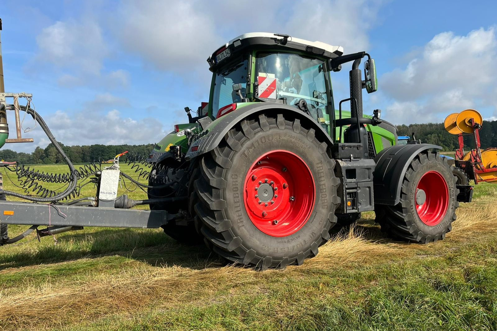 Gespot meer foto’s van prototype Fendt 800serie Trekker