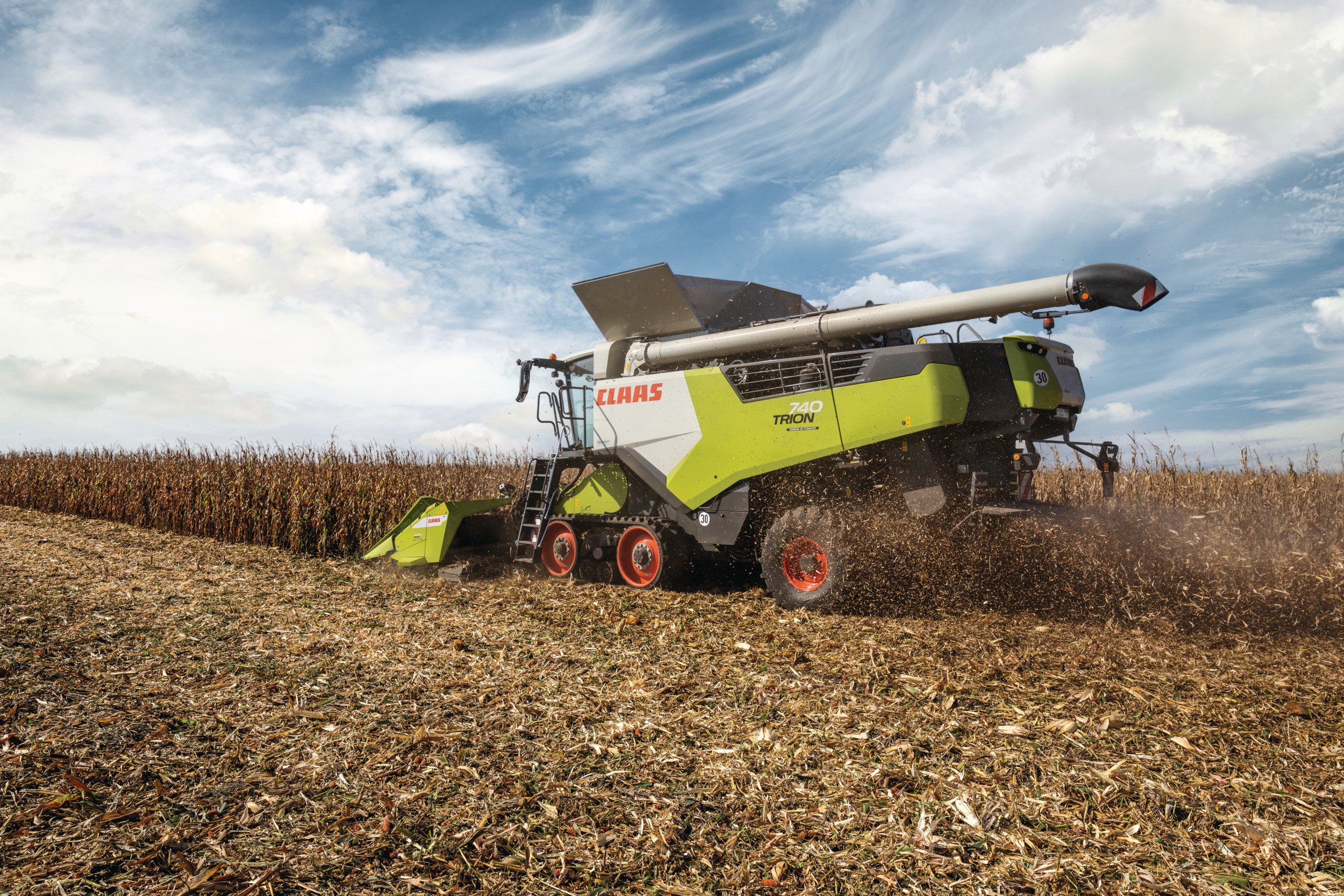 Claas breidt de Trion-serie maaidorsers uit met de Trion 740. Simpel gezegd combineert deze machine het dorsprincipe van de Trion 730 met de motor van een Trion 750. – Foto's: Claas