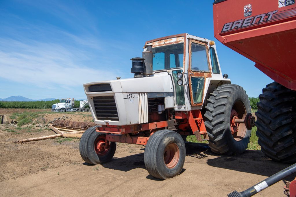 Opa Pearson schafte deze Case 1570 Agri King aan. De trekker is nog goed voor kleine klussen.