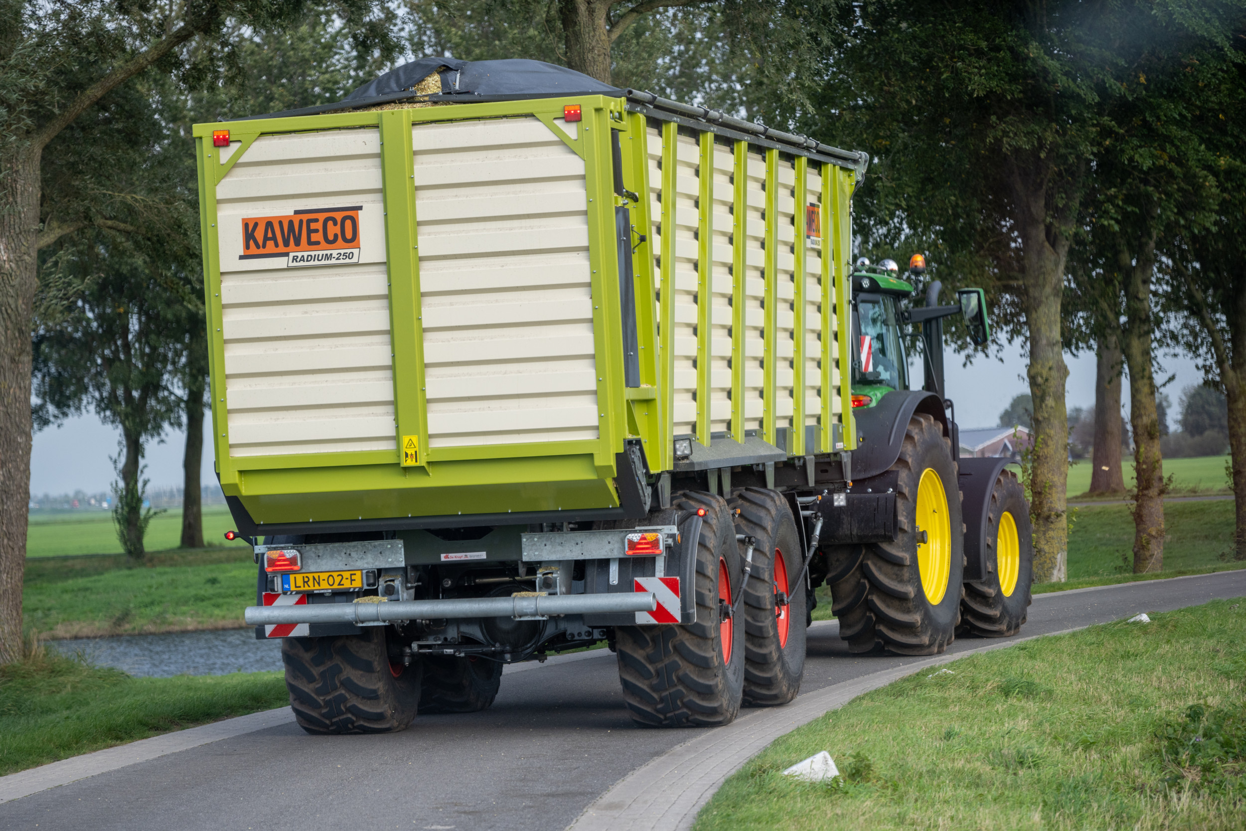 Het moederbedrijf van Kaweco, Reesink Production in het Gelderse Hengelo, staat te koop. Kaweco’s eigenaar, Royal Reesink, zoekt een overnamekandidaat. – Foto: Michel Velderman