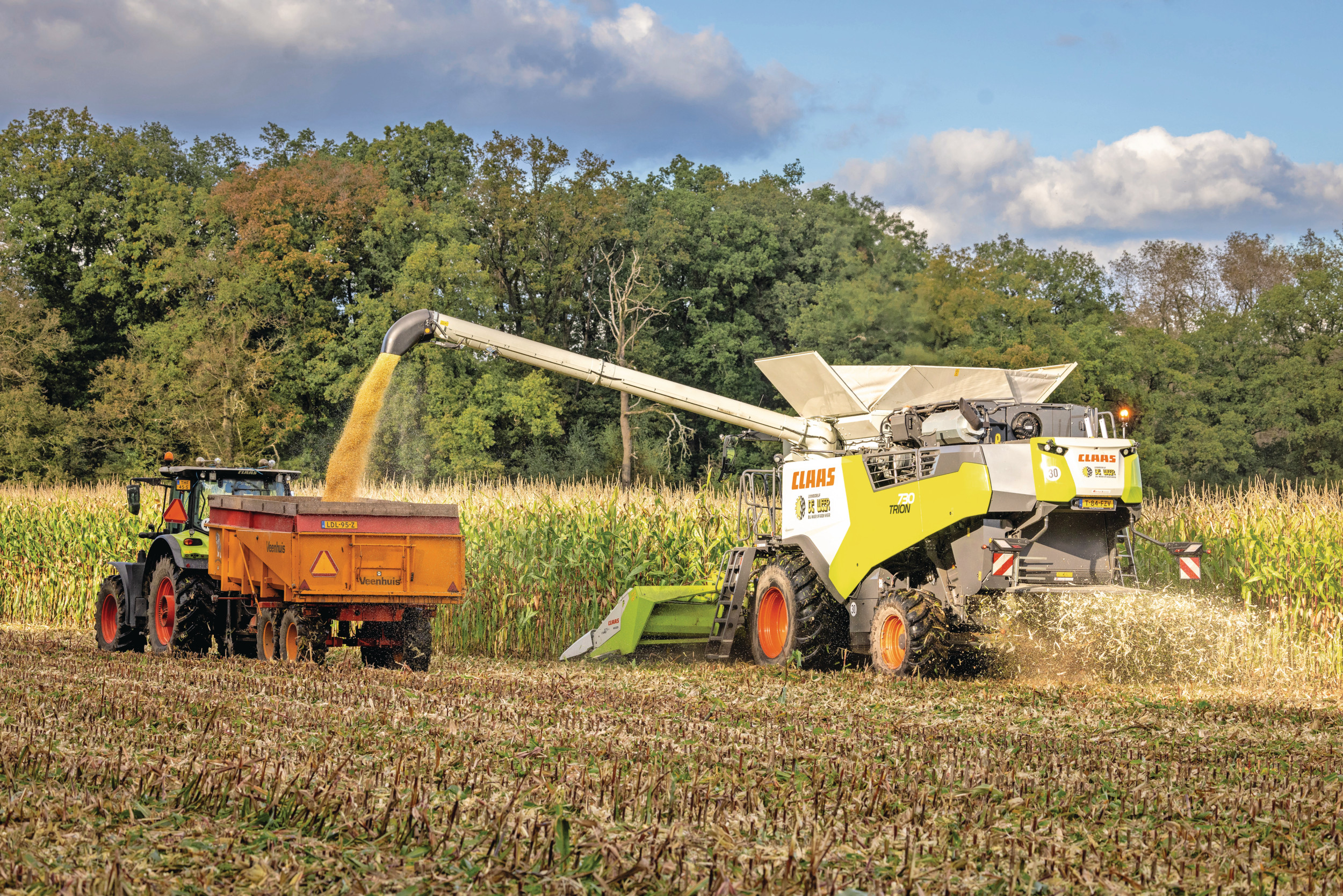 TREKKER heeft de Claas Trion 730-maaidorser vorige zomer uitvoerig getest. De 730 is het middelste model in de Trion 700-serie en dorst met een enkele rotor. Met recht een middenklasse maaidorser gericht op loon- en akkerbouwbedrijven met een gemiddeld areaal maaigewassen. – Foto: Koos Groenewold