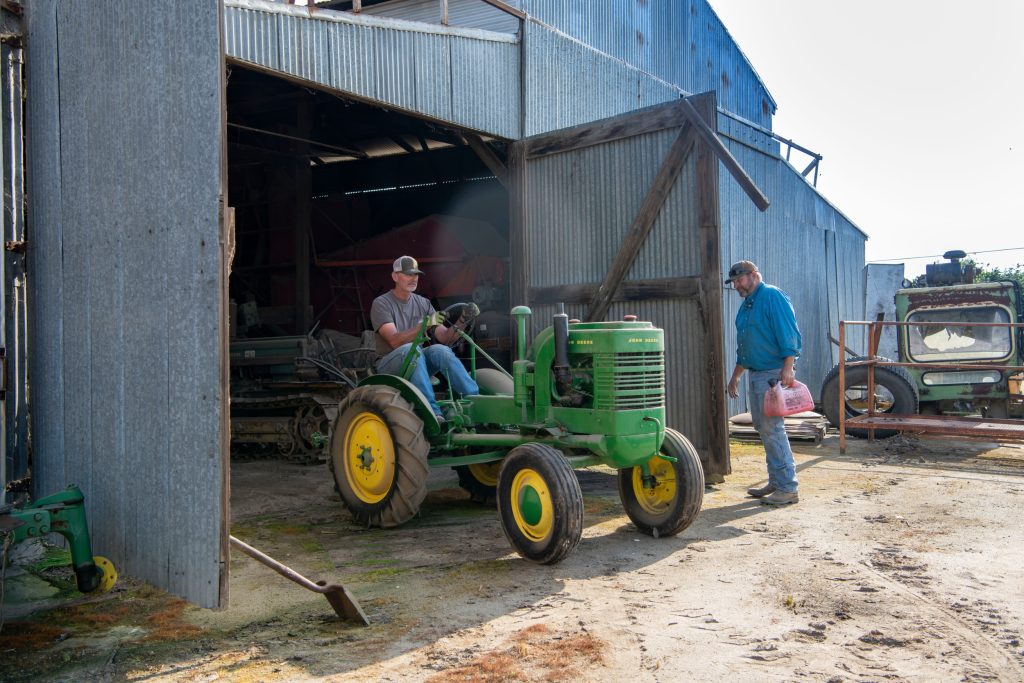 Het model LA kreeg Daron op zesjarige leeftijd van zijn vader cadeau. De tuintrekker was de opstap naar het grotere werk.