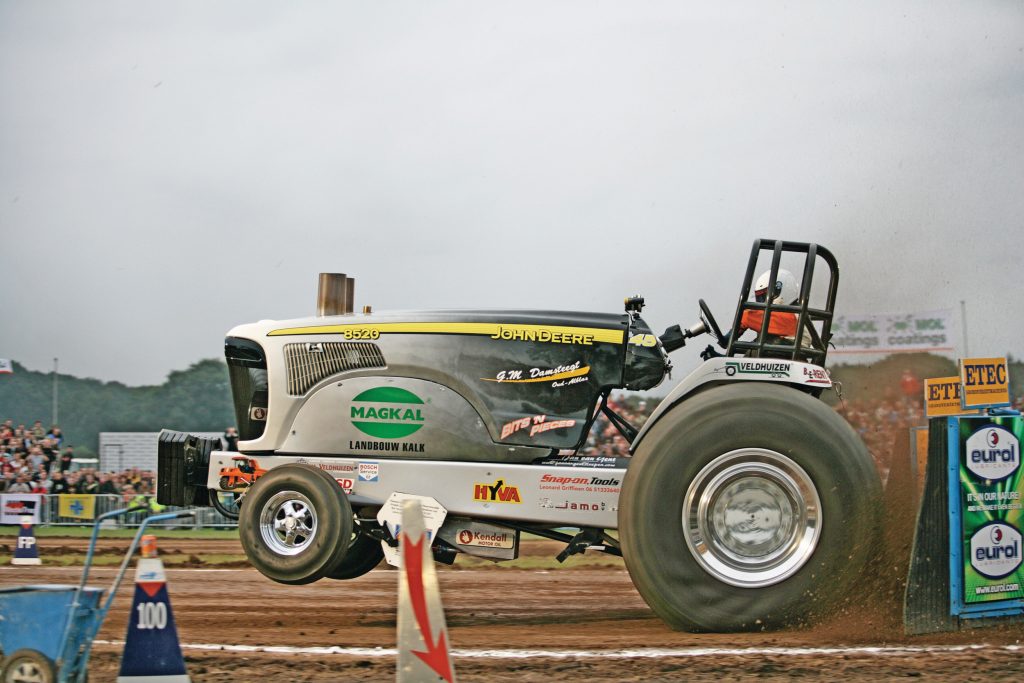 De laatste versie van Bits ’n Pieces als Superstock, hier tijdens de wedstrijd in Lochem in 2008. Willem vond een nieuwe uitdaging in de Modified. – Foto: Jan Willem Schouten
