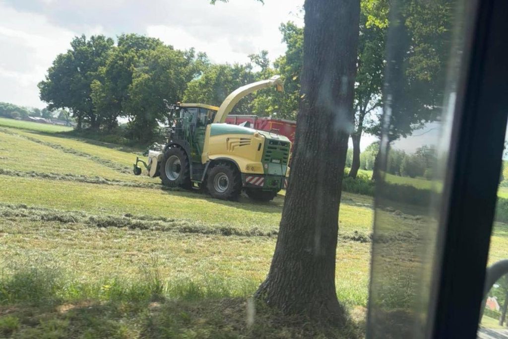 De positie van de spiegels doet vermoeden dat het hier gaat om een prototype uit de Krone Big X compact-serie.