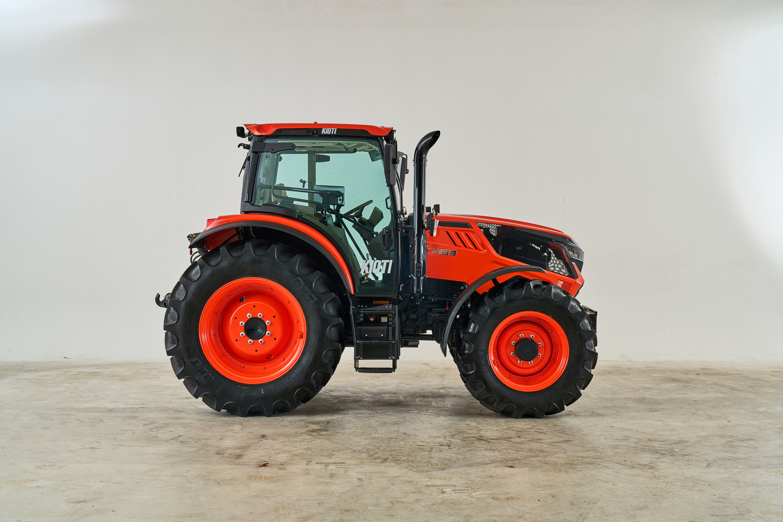 De Zuid-Koreaanse trekkerfabrikant Kioti komt met de nieuwe HX 1303 en 1403 als opvolgers van de oude HX 1201 en de HX 1401. Foto: Kioti