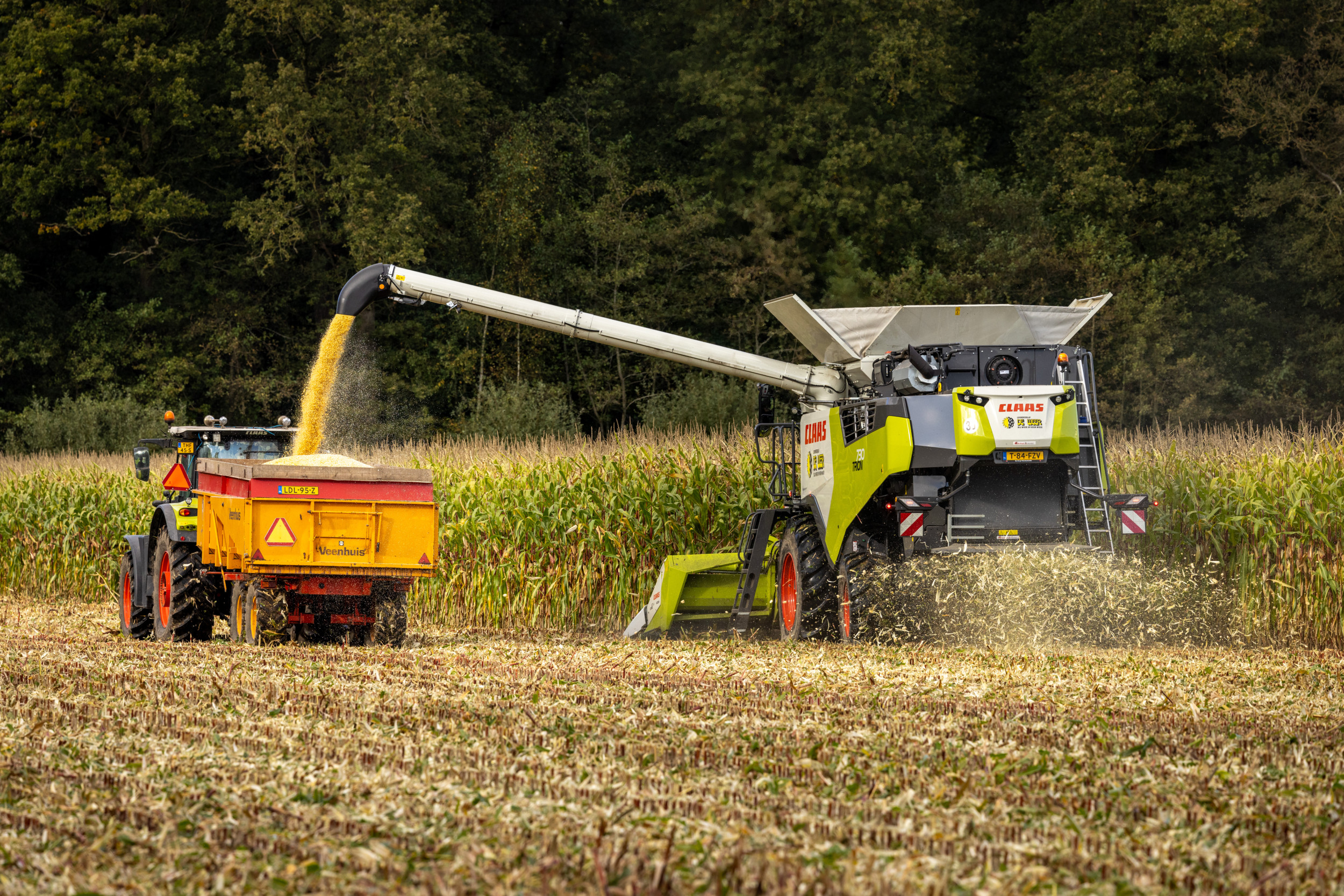 Vanwege de tijdelijke werktijdverkorting bij Claas in de fabriek in Harsewinkel (D.) ligt de productie van maaidorsers tijdelijk stil. Foto: Koos Groenewold