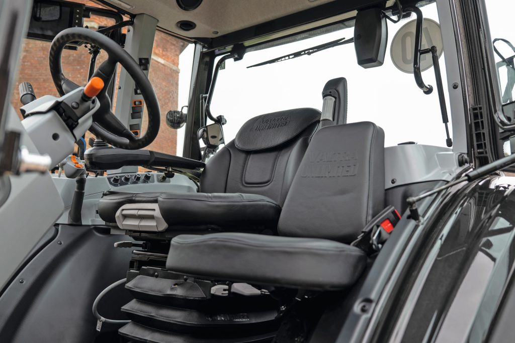 Grotere spiegels en een verbeterde airco zorgen voor meer comfort in de A-serie.