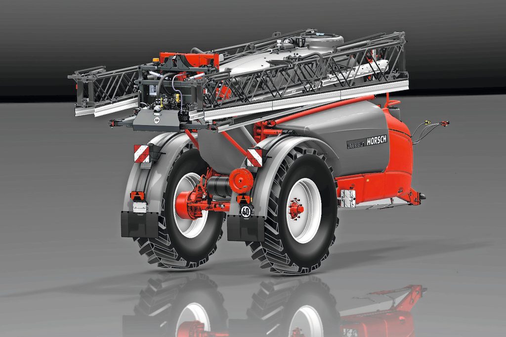 Qua spuitbomen zijn er breedtes leverbaar van 18 tot 45 meter. De spuitboom kan dalen tot een werkhoogte van 30 centimeter boven de grond en kan maximaal 2,5 meter hoog spuiten.