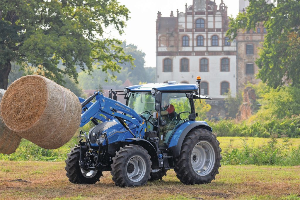 De New Holland T5S-serie bestond uit twee modellen, nu zijn dat er drie. Er is een 110 pk model bijgekomen. Foto: Bob Karsten