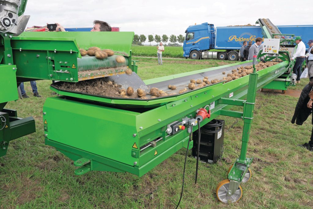 De DTV heeft een chassis van gezette plaat in plaats van een gelast frame. Deze constructie maakt het makkelijker om kabels door te voeren.