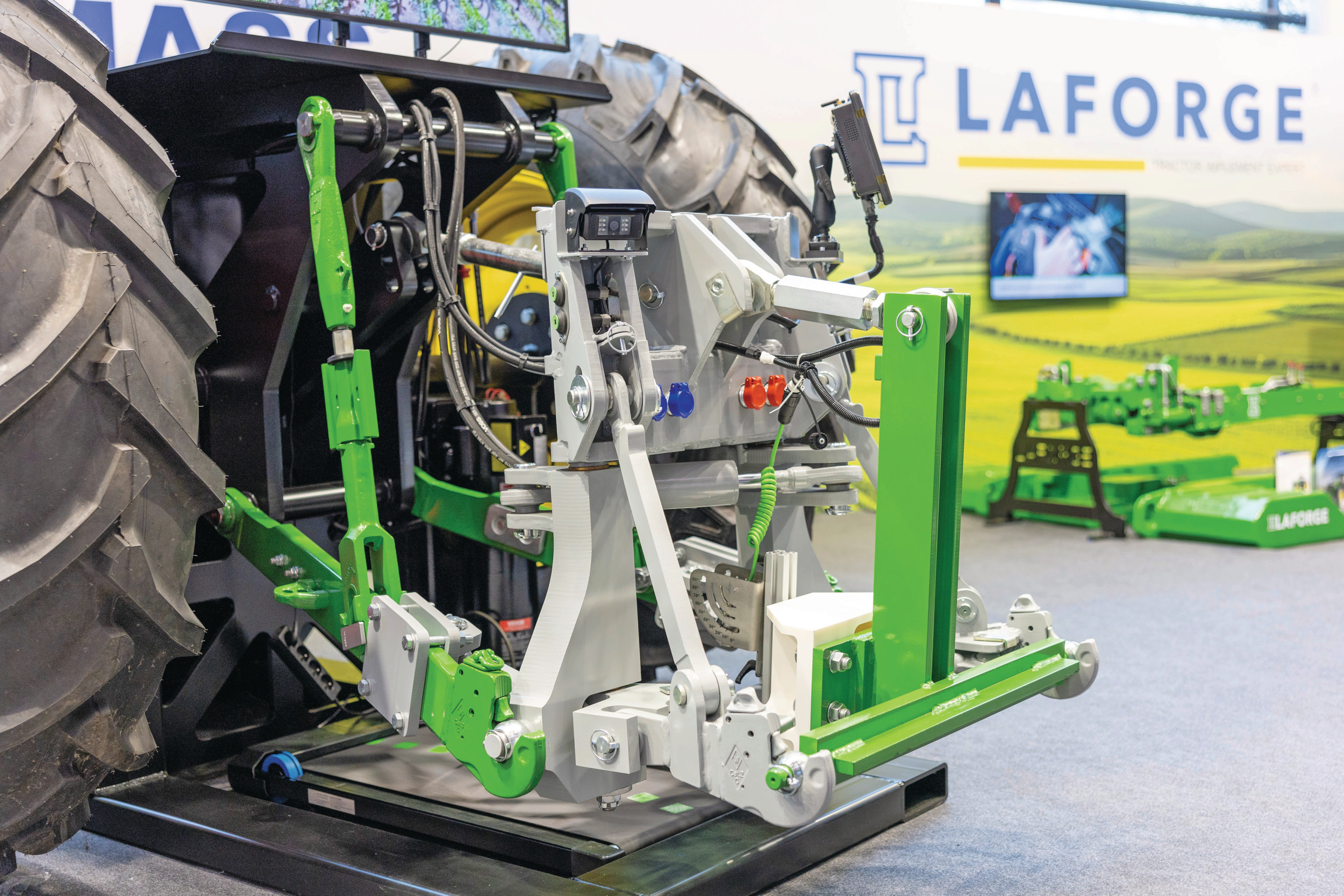 LaForge presenteert een nieuw concept sideshift: Smart Hitch. Het sideshiftsysteem is vooral lichter en compacter dan het huidige Dyna Trac-sideshiftsysteem. Foto: Mark Pasveer