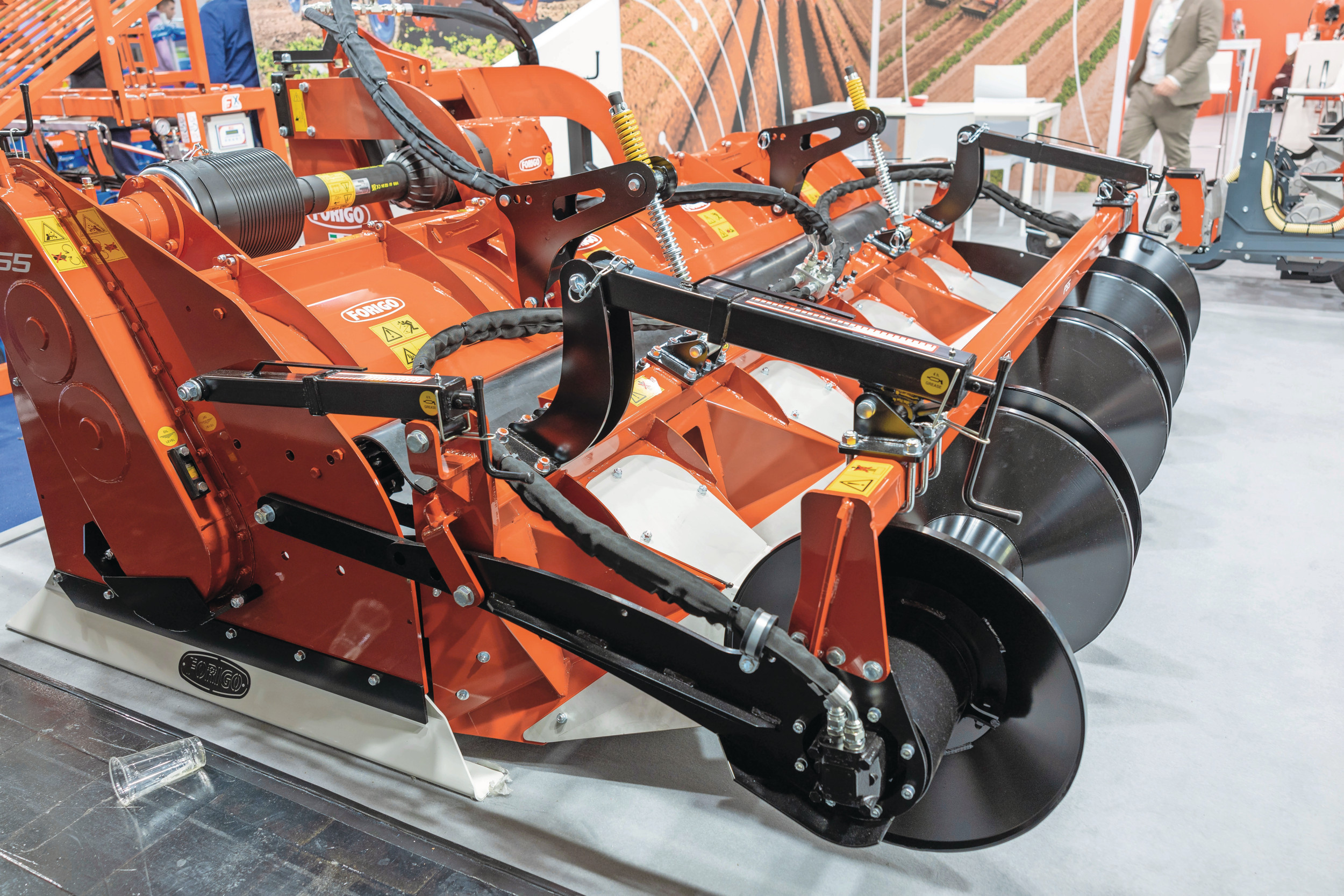 De Forigo P55-ruggenfrees is met de juiste opties geschikt voor vele soorten bedden- of ruggenteelten. Zoals op de foto is de machine pasklaar voor aardappelen en wortelen. Foto: Mark Pasveer