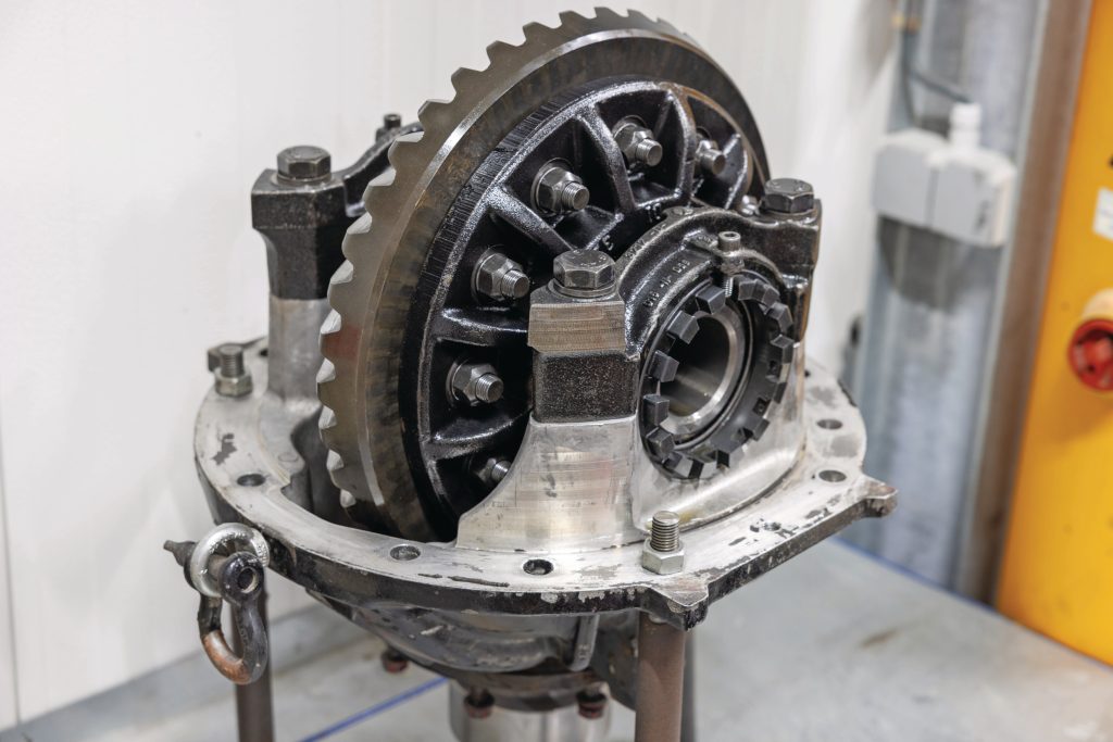 De basis van het differentieel dat het team toepast is van Meritor. De techneuten voorzien de tandwielen van naaldlagers. Foto: Peter Roek
