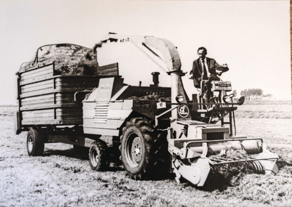 Een Kaweco-hakselaar in actie. Van de vierrijige Maisjet 4000 werd er uiteindelijk maar één gebouwd.