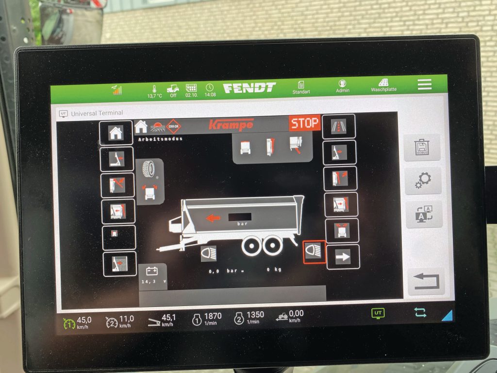 De Isobus-bediening is logisch en intuïtief opgebouwd. Door het samenspel van Isobus, loadsensing en het Wabco-smartboard is de RamBody erg gemakkelijk en comfortabel te bedienen.